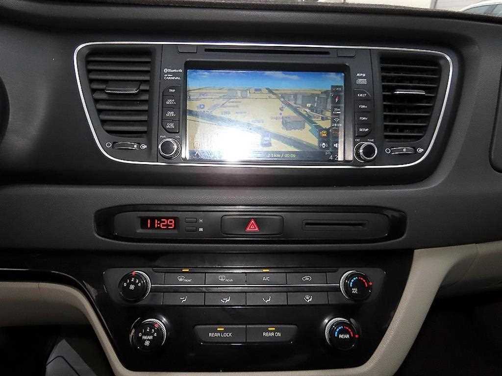 기아 올 뉴카니발 11인승 디젤 디럭스 - 이미지 13