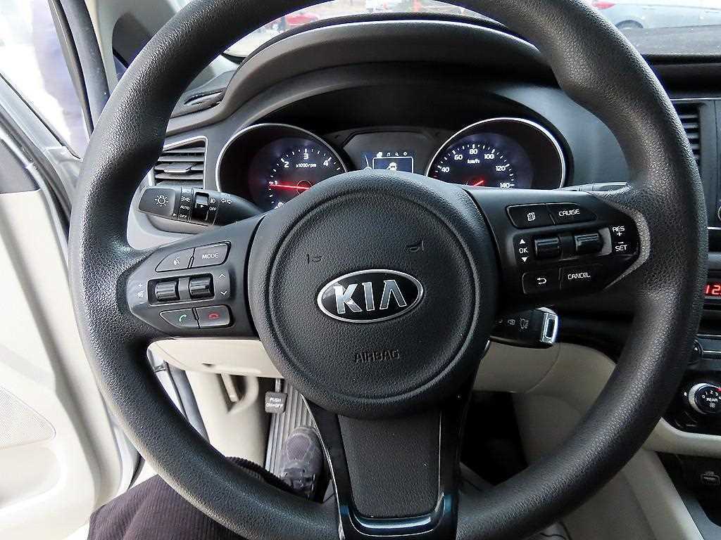 기아 올 뉴카니발 11인승 디젤 디럭스 - 이미지 20