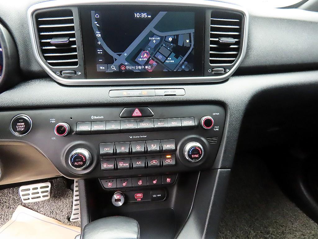 기아 스포티지 더 볼드 R2.0 디젤 2WD 프레스티지 - 이미지 11