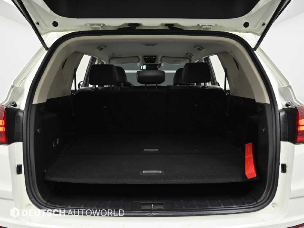 KG모빌리티(쌍용) 올 뉴렉스턴 2.2 4WD 프레스티지 - 이미지 3