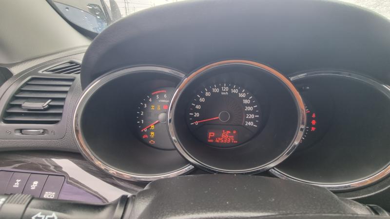 기아 쏘렌토 R 디젤 2.2 4WD TLX 고급형 - 이미지 4