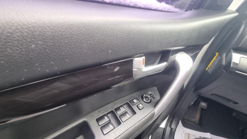 기아 쏘렌토 R 디젤 2.2 4WD TLX 고급형 - 이미지 5