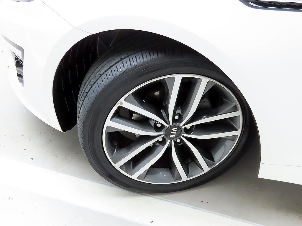 기아 더 뉴K5 2.0 CVVL 프레스티지 - 이미지 17