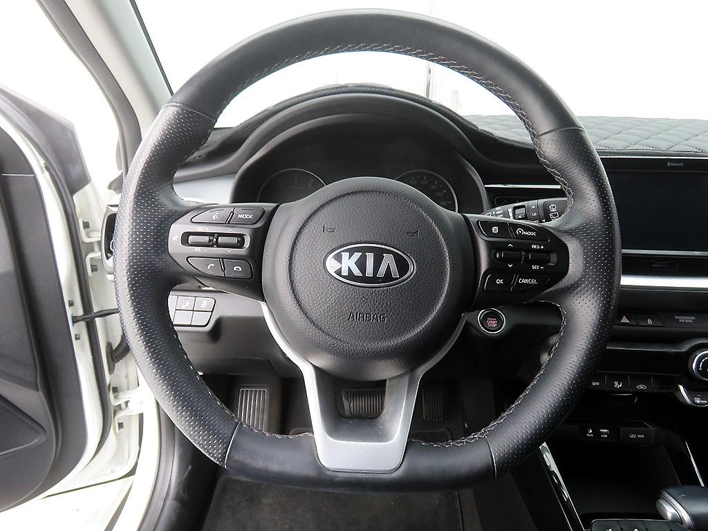 기아 스토닉 1.4 가솔린 트렌디 - 이미지 11