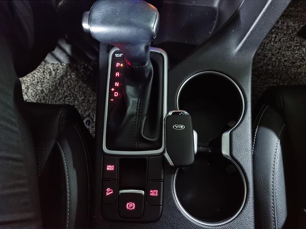 기아 스포티지 더 볼드 R2.0 디젤 2WD 프레스티지 - 이미지 10