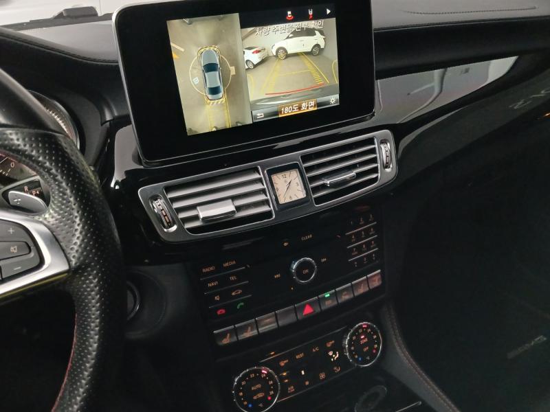 벤츠 CLS클래스(2세대) CLS400 AMG 라인에디션 - 이미지 7