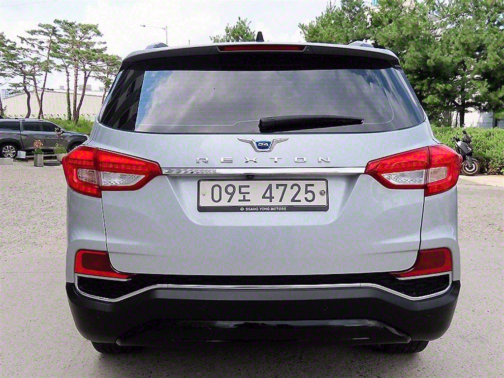 KG모빌리티(쌍용) G4 렉스턴 2.2 4WD 헤리티지 - 이미지 9