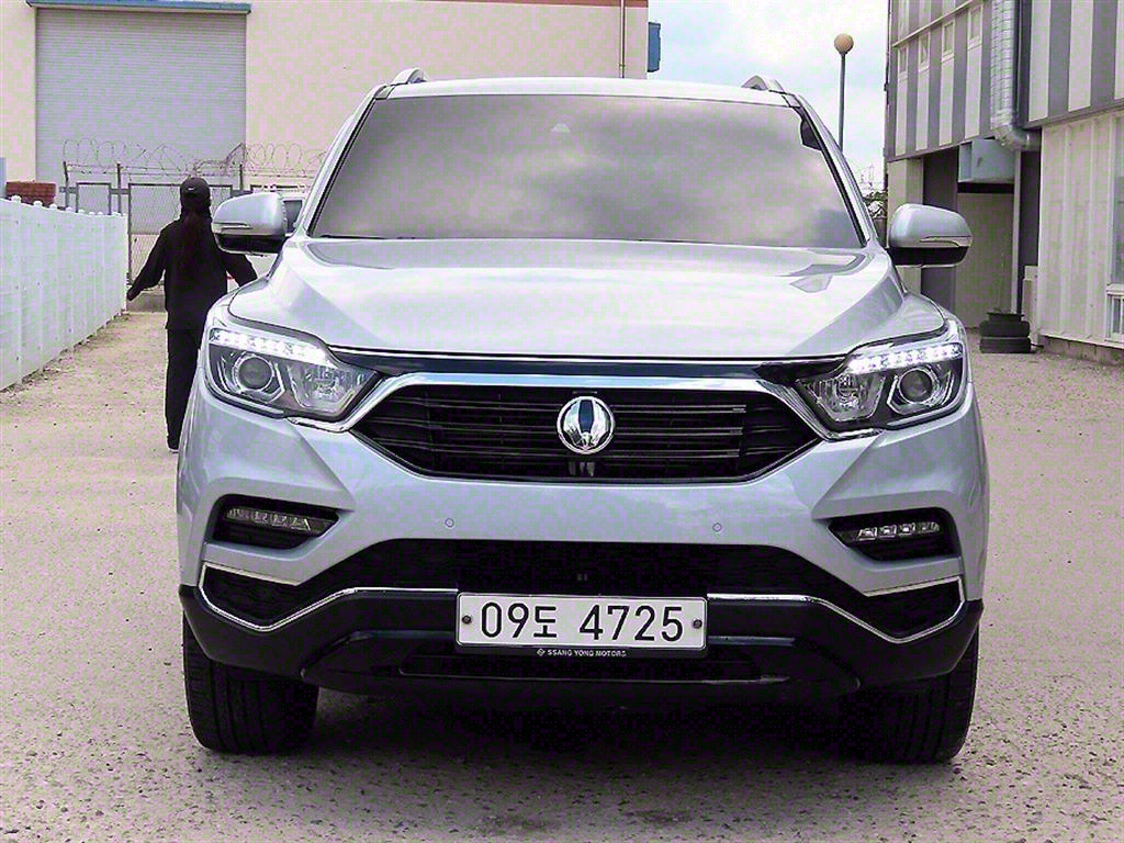 KG모빌리티(쌍용) G4 렉스턴 2.2 4WD 헤리티지 - 이미지 12