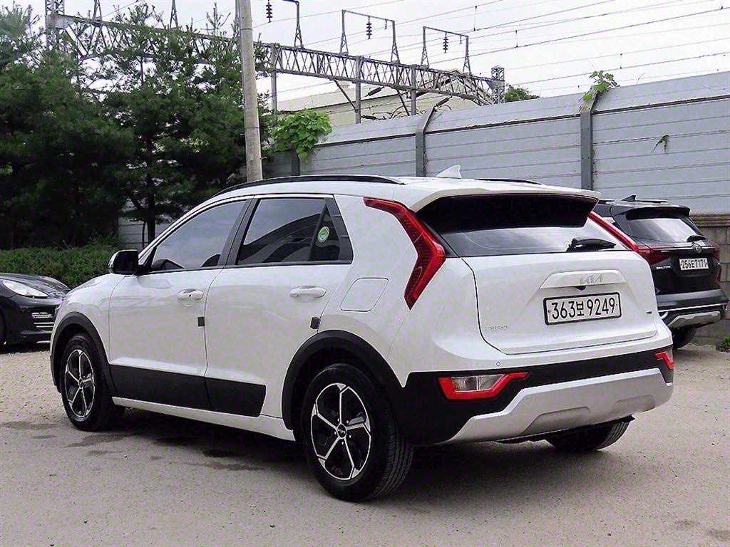 기아 디 올뉴니로 1.6 HEV 프레스티지 - 이미지 13