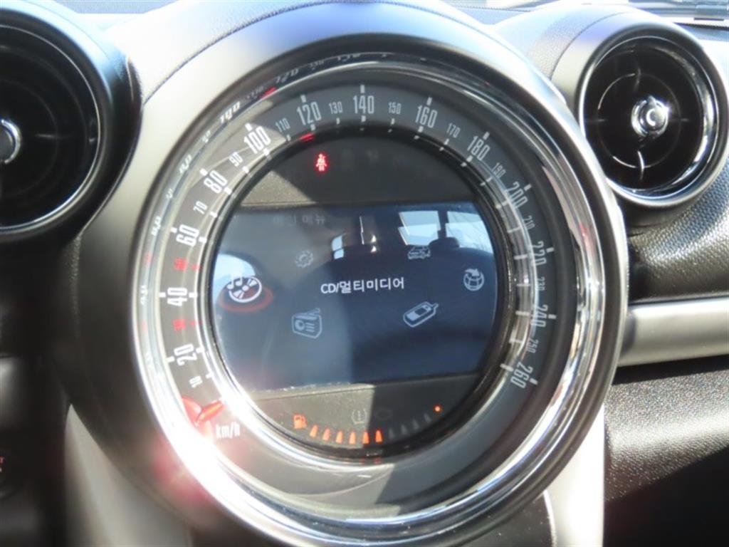 미니 컨트리맨 2.0 D ALL4 - 이미지 12