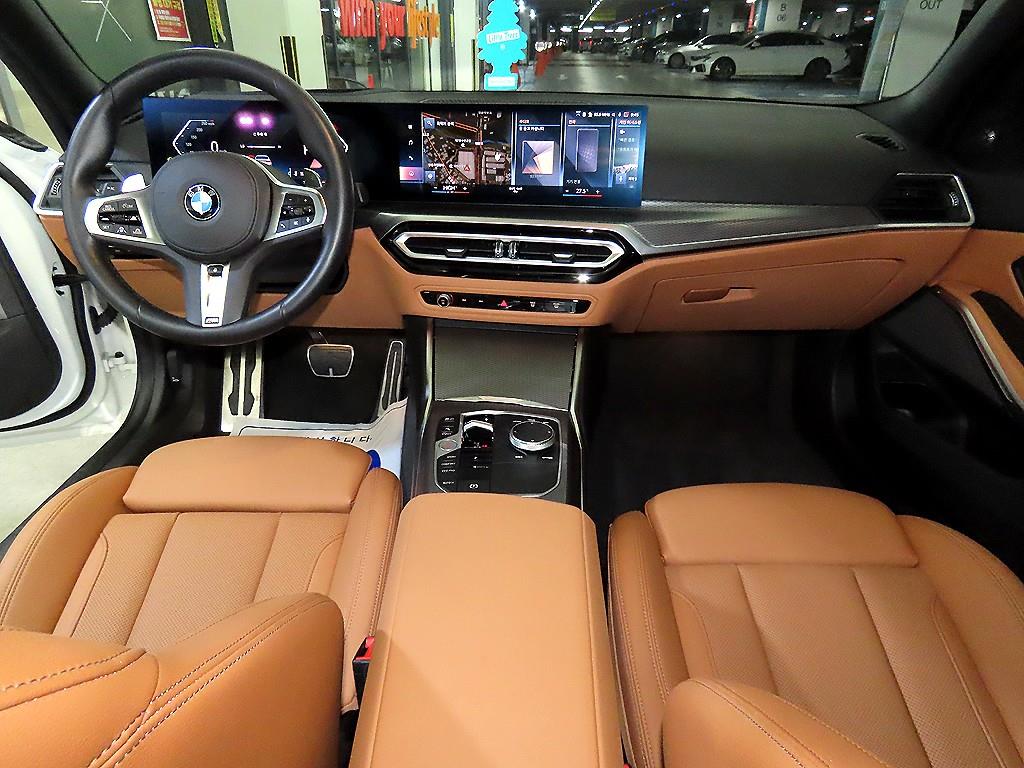 BMW 3시리즈(7세대) 320i M 스포츠팩 - 이미지 16