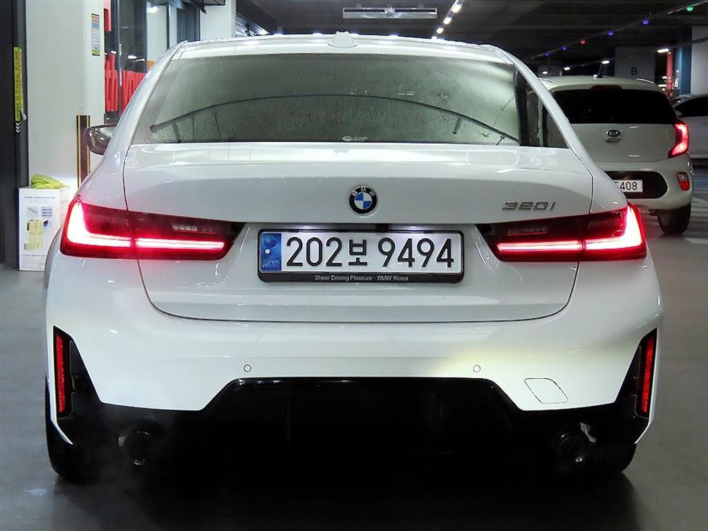BMW 3시리즈(7세대) 320i M 스포츠팩 - 이미지 11