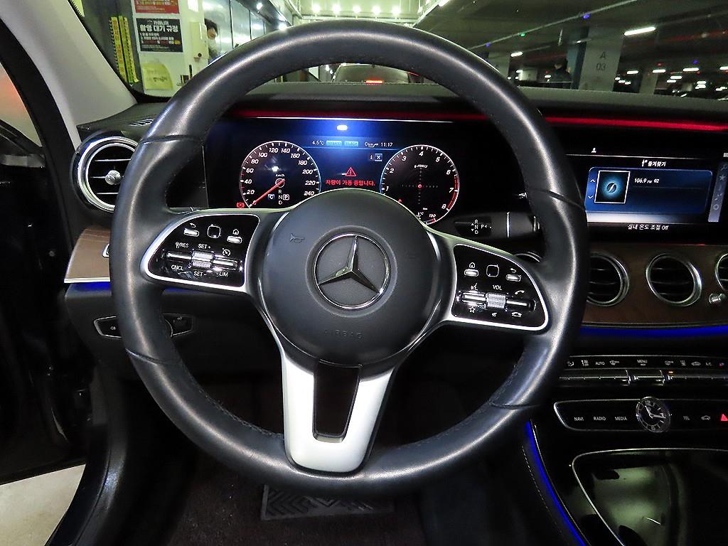 벤츠 E클래스(5세대) E300e 익스클루시브 - 이미지 4