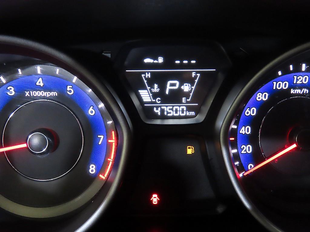 현대 더 뉴아반떼MD 1.6 GDi 스마트 - 이미지 4