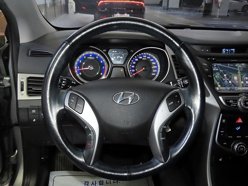 현대 더 뉴아반떼MD 1.6 GDi 스마트 - 이미지 12