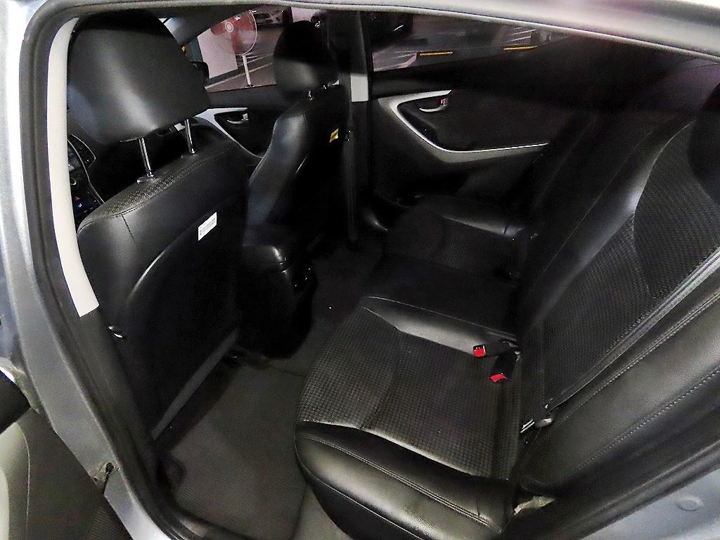 현대 더 뉴아반떼MD 1.6 GDi 스마트 - 이미지 6