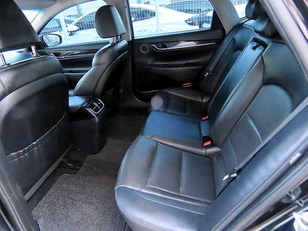 현대 그랜저IG 2.4 GDi 프리미엄 - 이미지 10