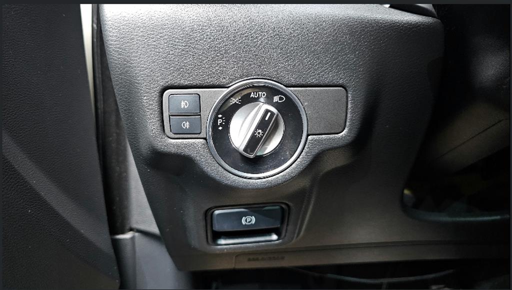 인피니티 Q30 2.0T - 이미지 16