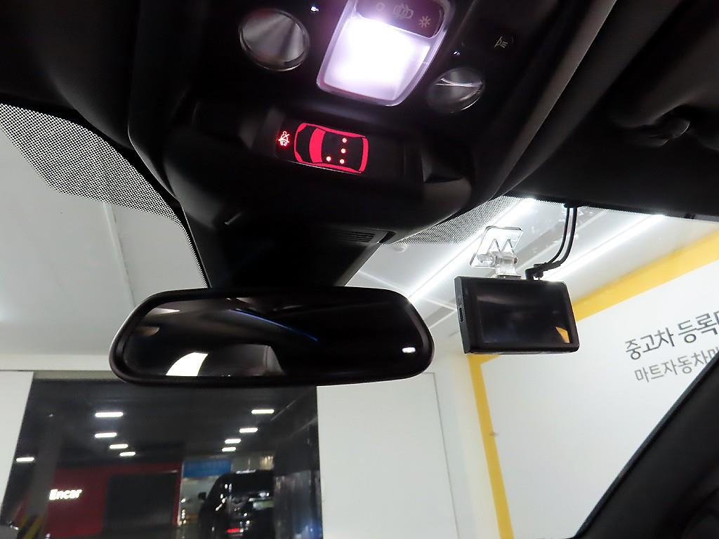 푸조 3008(2세대) 1.6 BlueHDi GT라인 - 이미지 2