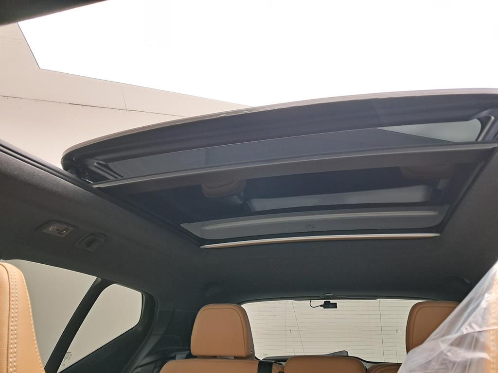 볼보 XC40 2.0 T4 AWD 인스크립션 - 이미지 17