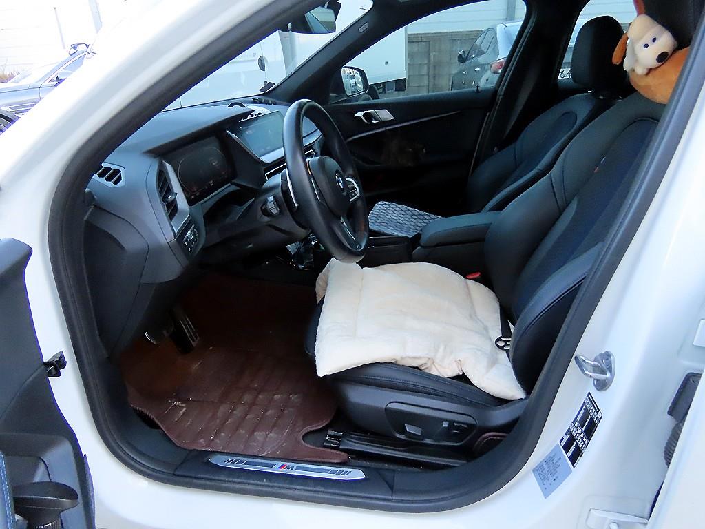 BMW 1시리즈(3세대) 120i M 스포츠 - 이미지 9