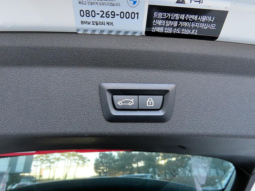 BMW 1시리즈(3세대) 120i M 스포츠 - 이미지 10