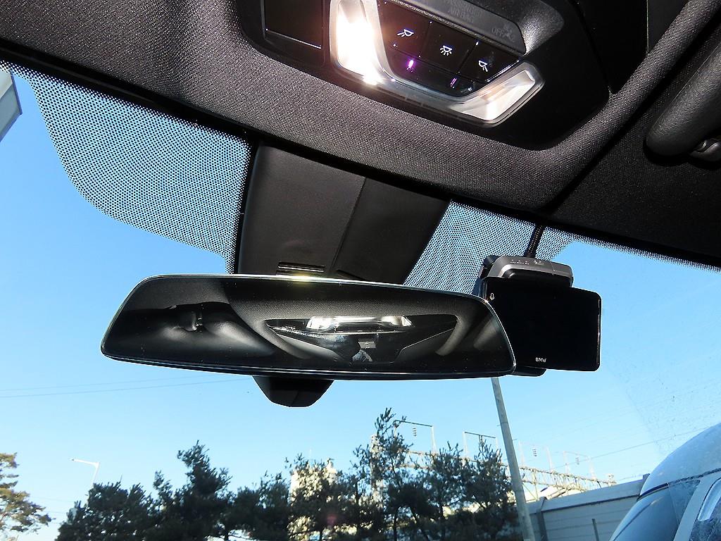 BMW 1시리즈(3세대) 120i M 스포츠 - 이미지 17