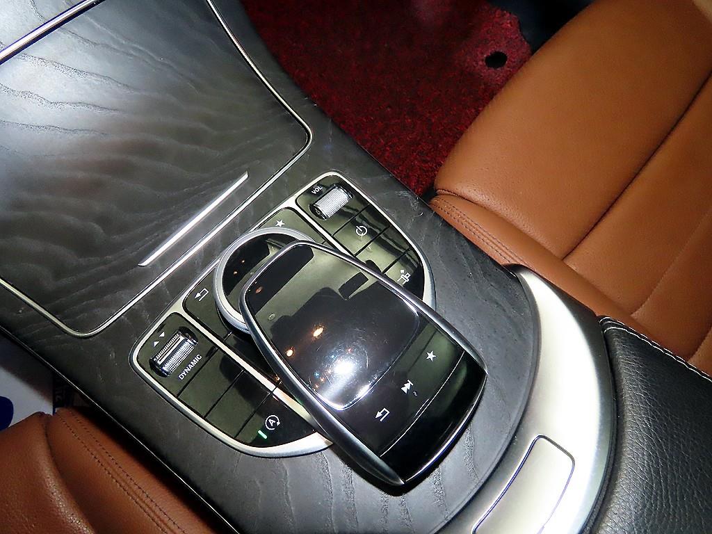 벤츠 C클래스(4세대) C200 쿠페 - 이미지 2