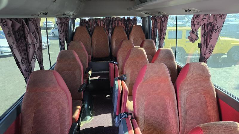 현대 e-카운티 25인승 롱바디 골드 자가용 - 이미지 9