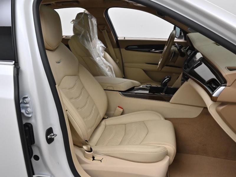 캐딜락 CT6 3.6 AWD - 이미지 3