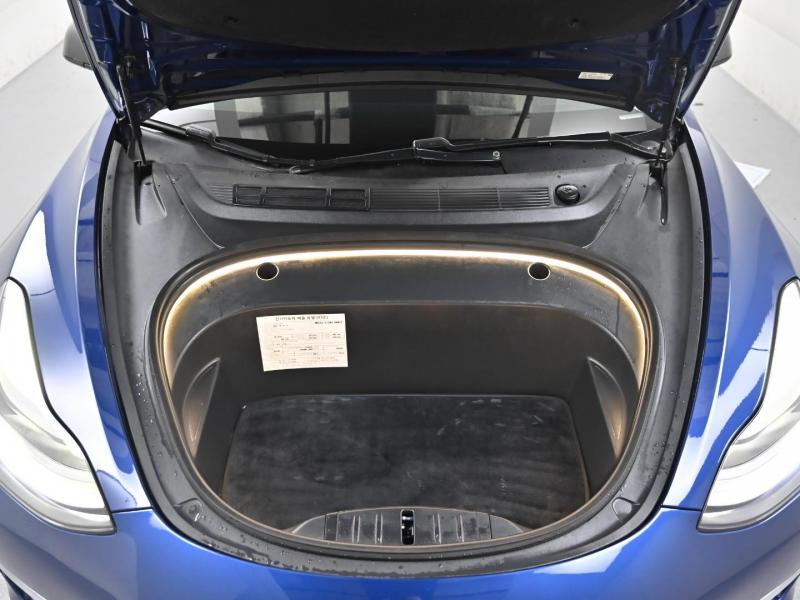 테슬라 모델 3 AWD 롱 레인지 - 이미지 15