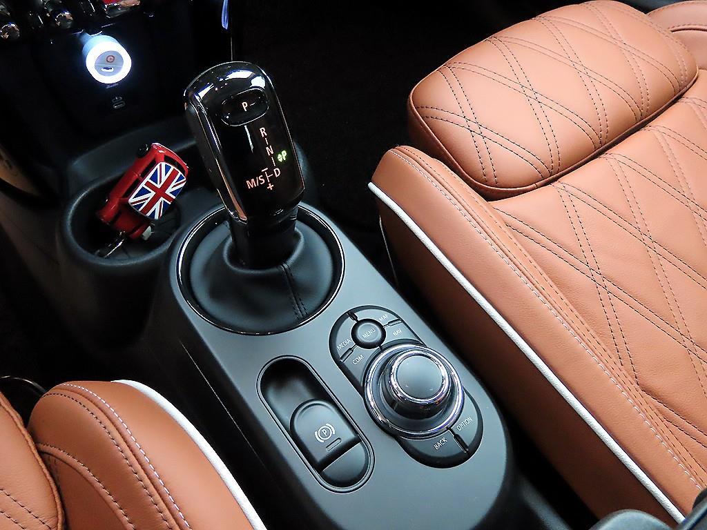 미니 쿠퍼(3세대) 5도어 2.0 S 클래식 - 이미지 2