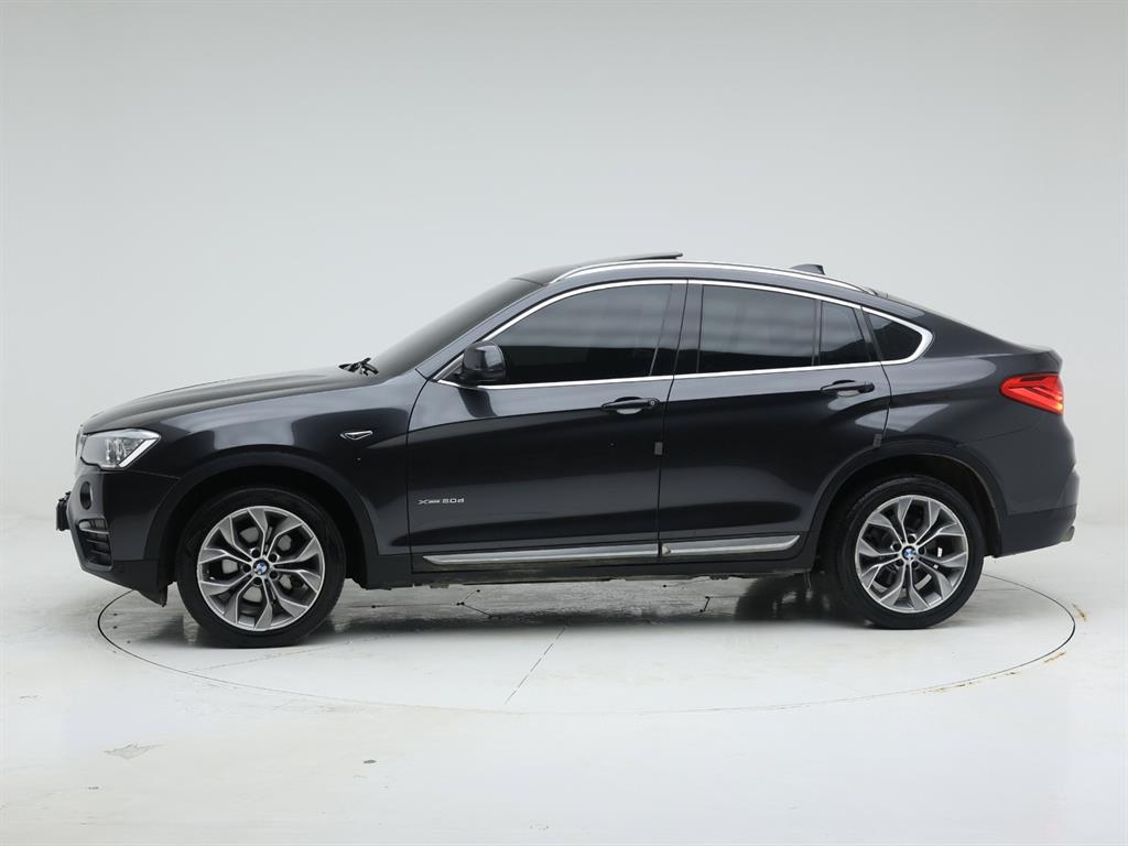 BMW X4 20d xDrive x라인 - 이미지 6