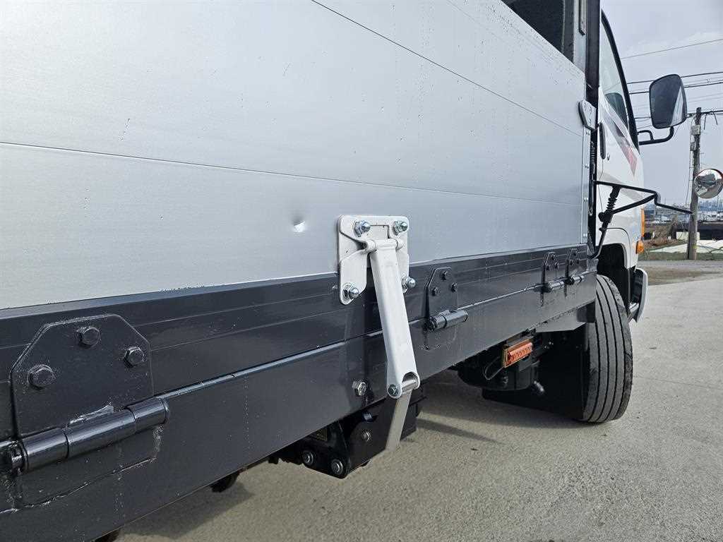 현대 e-마이티 윙바디 2.5톤 - 이미지 20