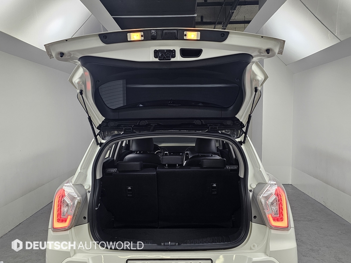 KG모빌리티(쌍용) 티볼리 가솔린 2WD LX - 이미지 12