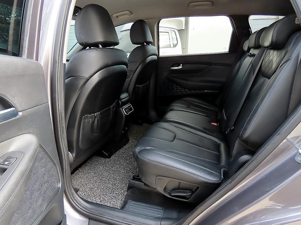 현대 더 뉴싼타페 디젤 2.2 2WD 프리미엄 초이스 - 이미지 19