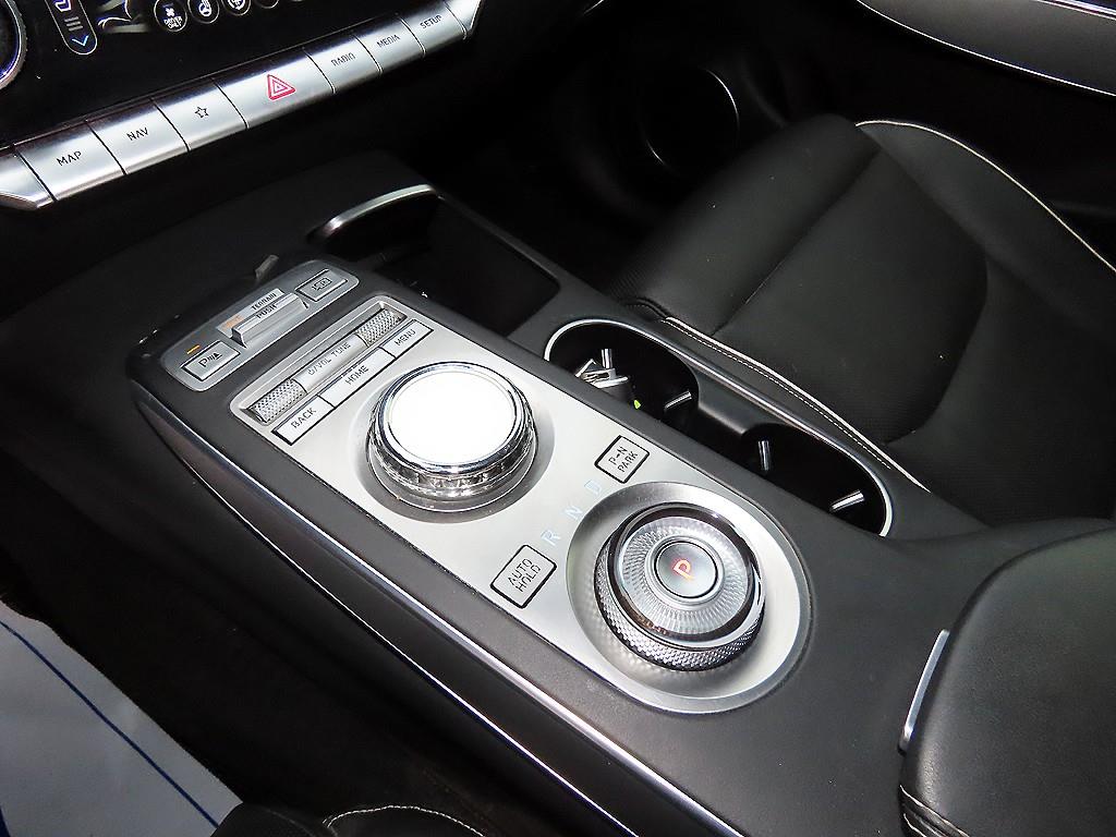 제네시스 eGV70 EV AWD 기본형 - 이미지 8