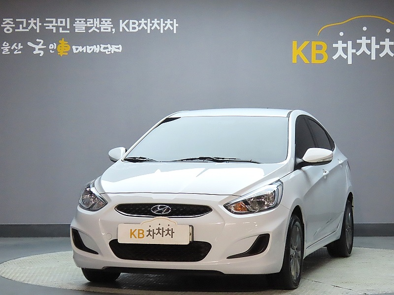 현대 엑센트 신형 1.4 VVT 스마트 스페셜