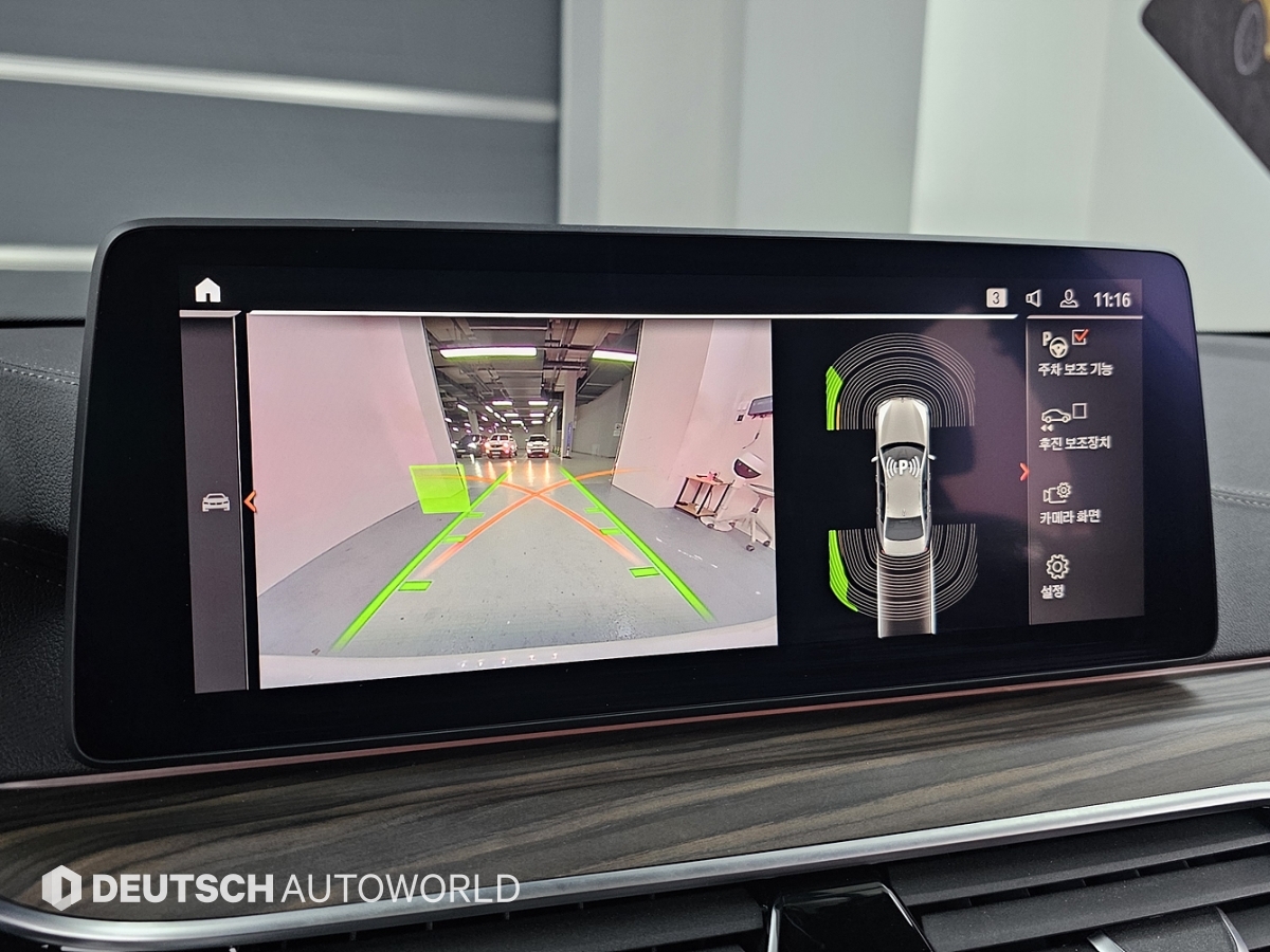 BMW 5시리즈(7세대) 523d M 스포츠팩 - 이미지 18