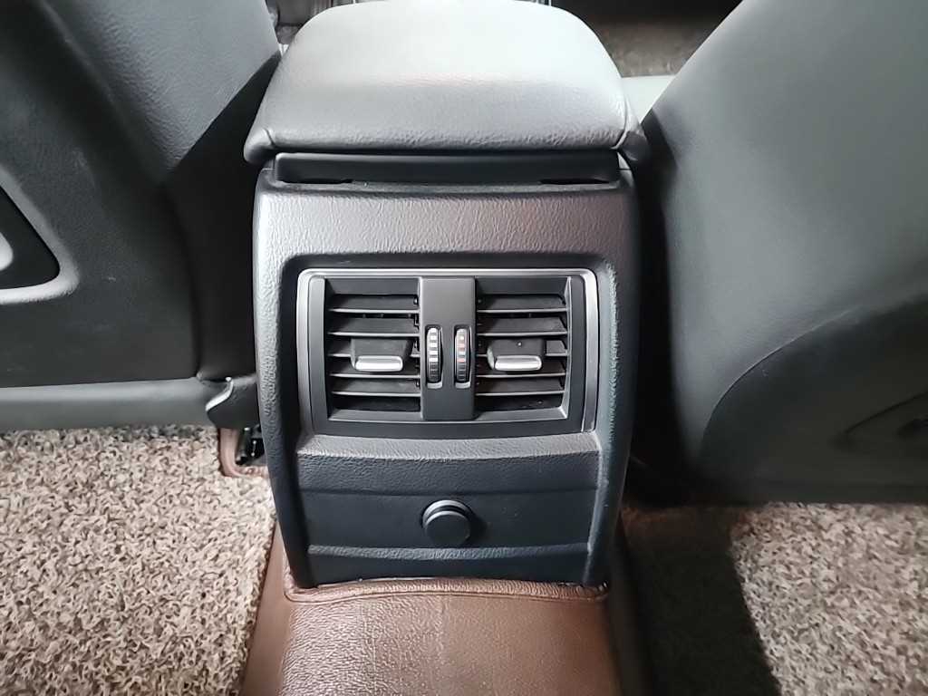 BMW 그란투리스모(GT) 3시리즈 GT 320d - 이미지 13