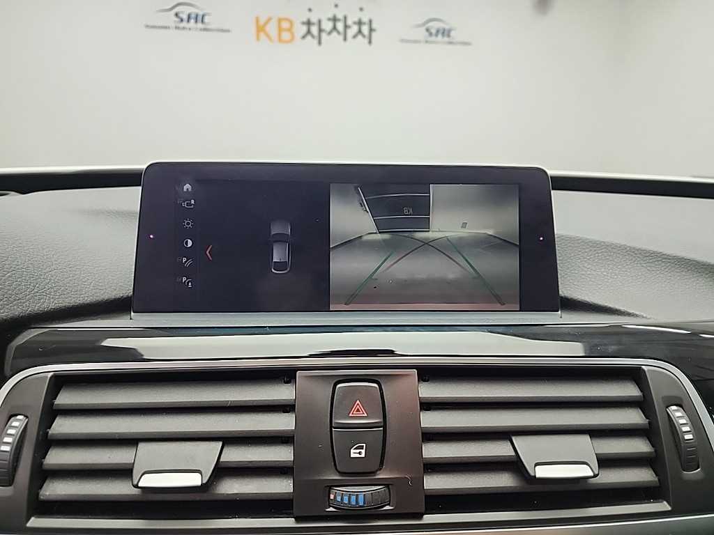 BMW 그란투리스모(GT) 3시리즈 GT 320d - 이미지 8