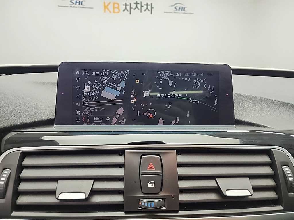 BMW 그란투리스모(GT) 3시리즈 GT 320d - 이미지 9
