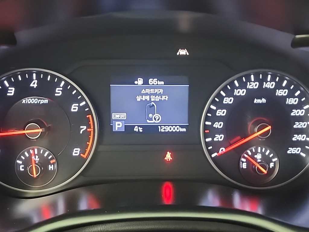 기아 스팅어 2.0 터보 AWD 플래티넘 - 이미지 4