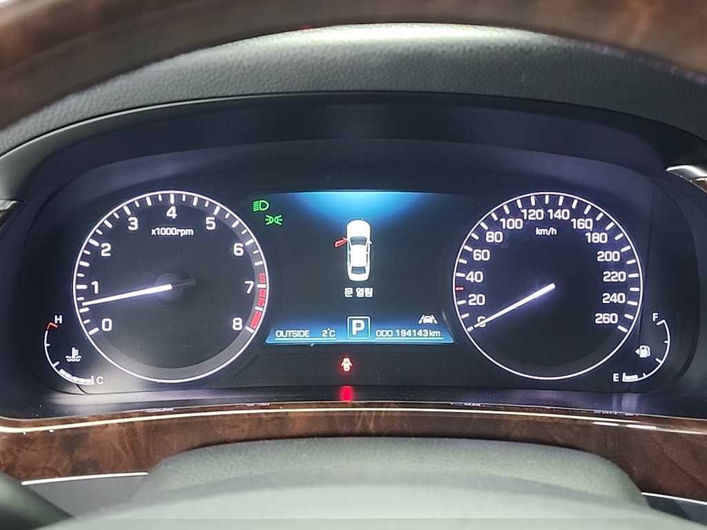 현대 에쿠스(신형) VS380 익스클루시브 - 이미지 16