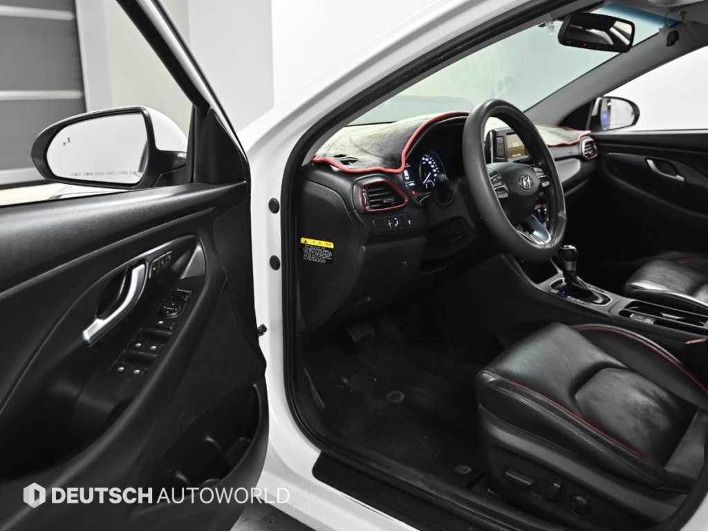 현대 i30 PD 디젤 1.6 프리미엄 - 이미지 12