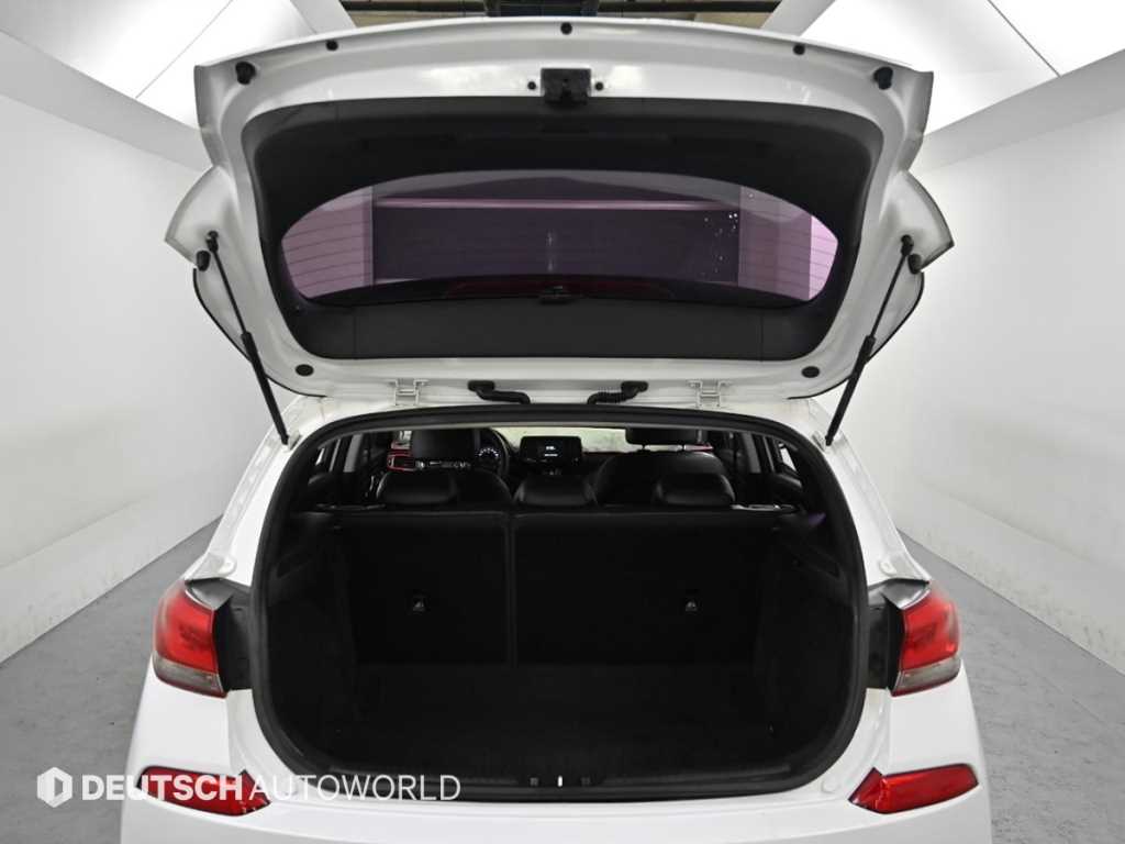 현대 i30 PD 디젤 1.6 프리미엄 - 이미지 18