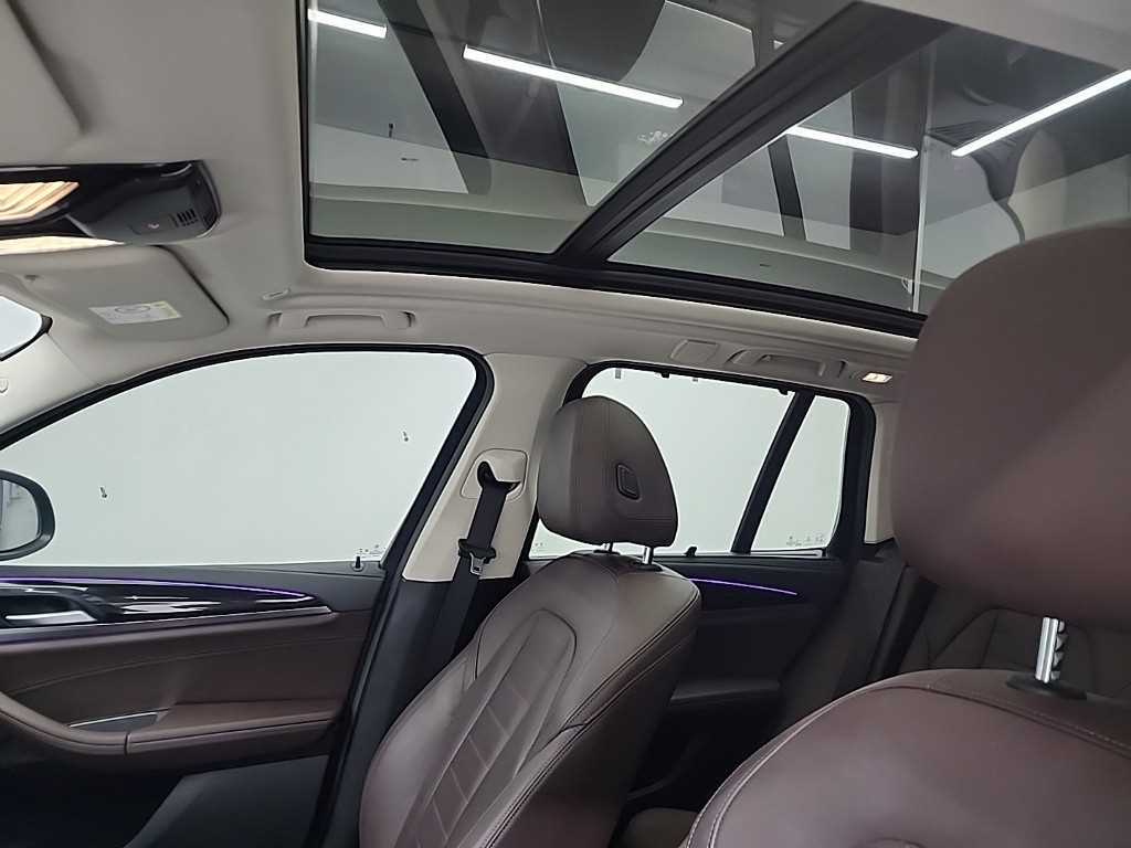 BMW X3(3세대) 20i xDrive x라인 - 이미지 17