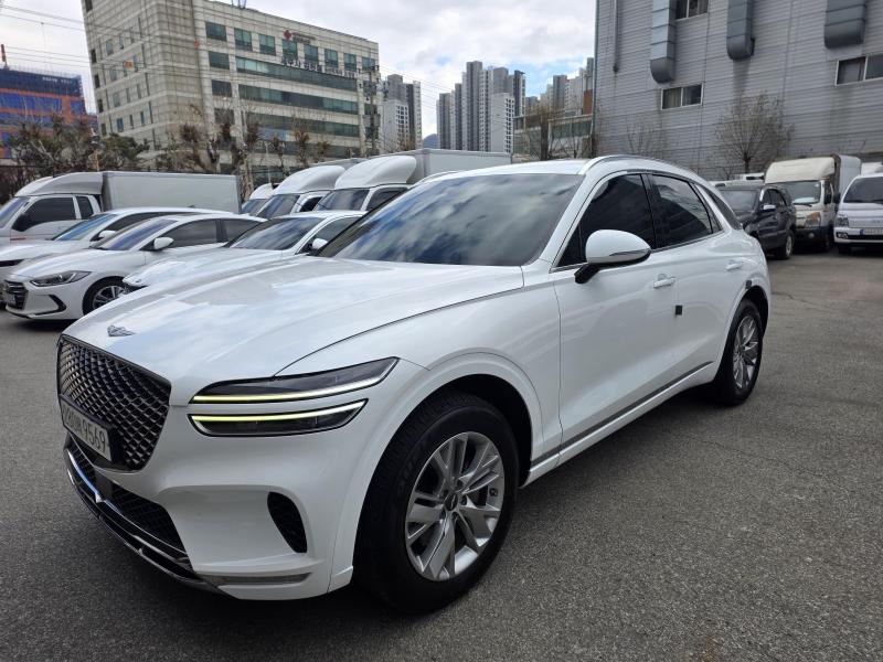 제네시스 GV70 2.2 디젤 AWD 기본형 - 이미지 10