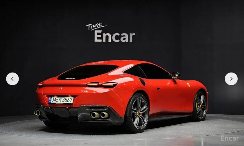 페라리 로마 3.9 V8