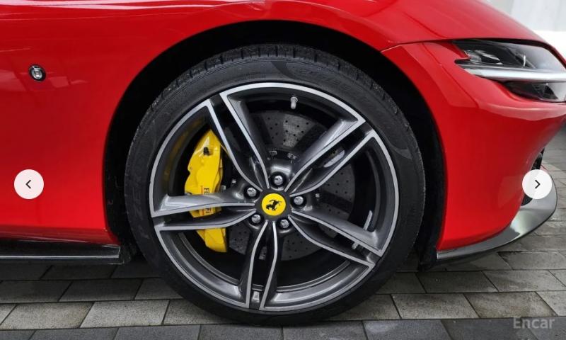 페라리 로마 3.9 V8 - 이미지 4